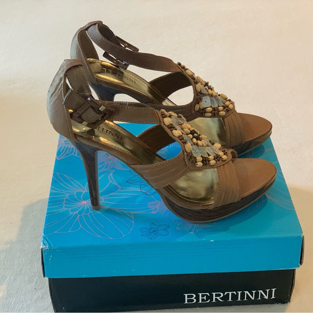 Bertinni Fearless-24 size 8 heel - Picture 3 of 12